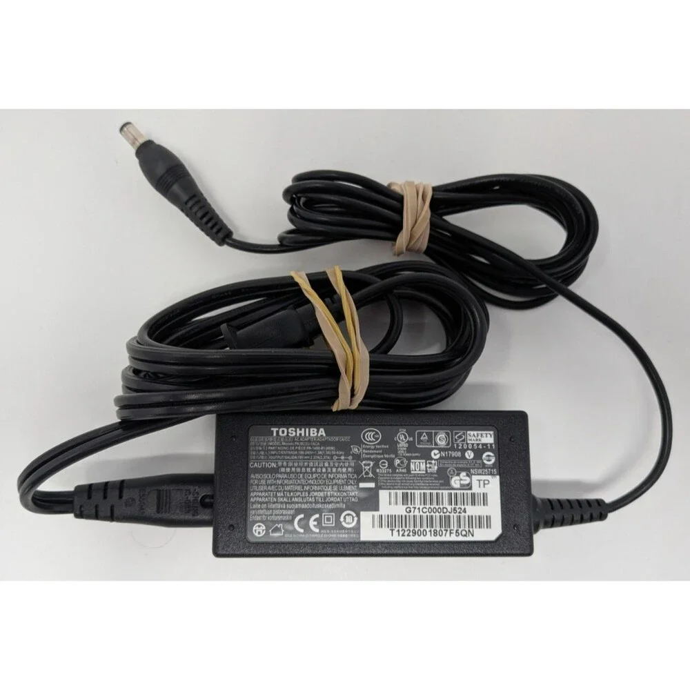 Genuine Toshiba Laptop Charger AC Power Adapter PA3822U-1ACA 19V 2.37A 45W